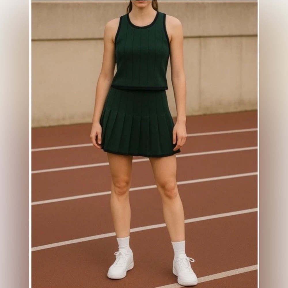 House of Harlow 1960 Tennis Sleeveless Sweater Top & Pleated Skirt Set Sz S - Picture 2 of 15